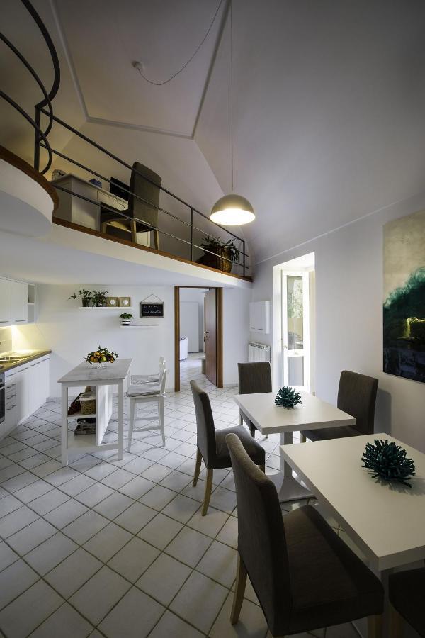 Casa Assunta B&B Вико-Экуенсе Экстерьер фото