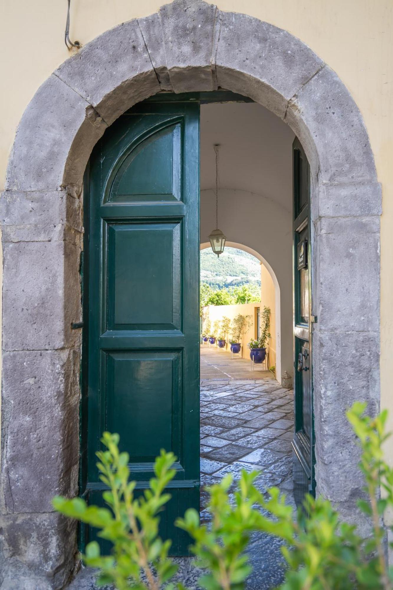 Casa Assunta B&B Вико-Экуенсе Экстерьер фото